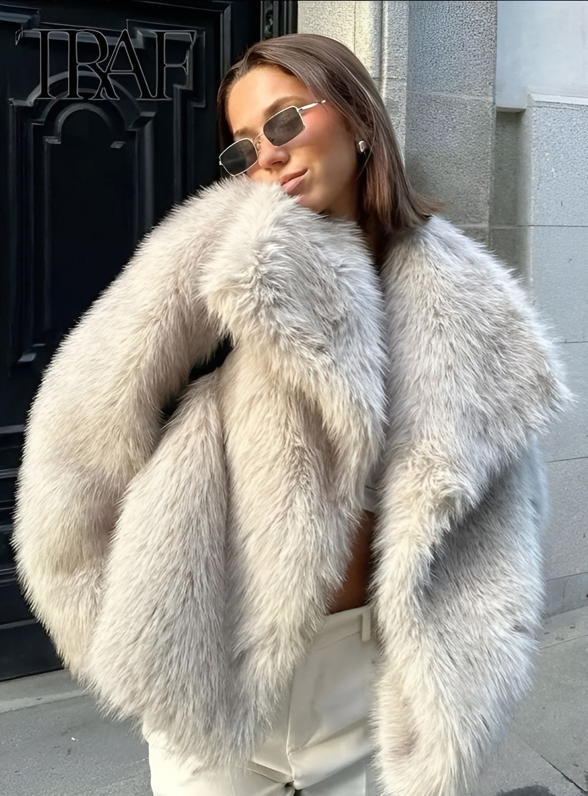 Van Dalem ™ |  Faux Fur Coat