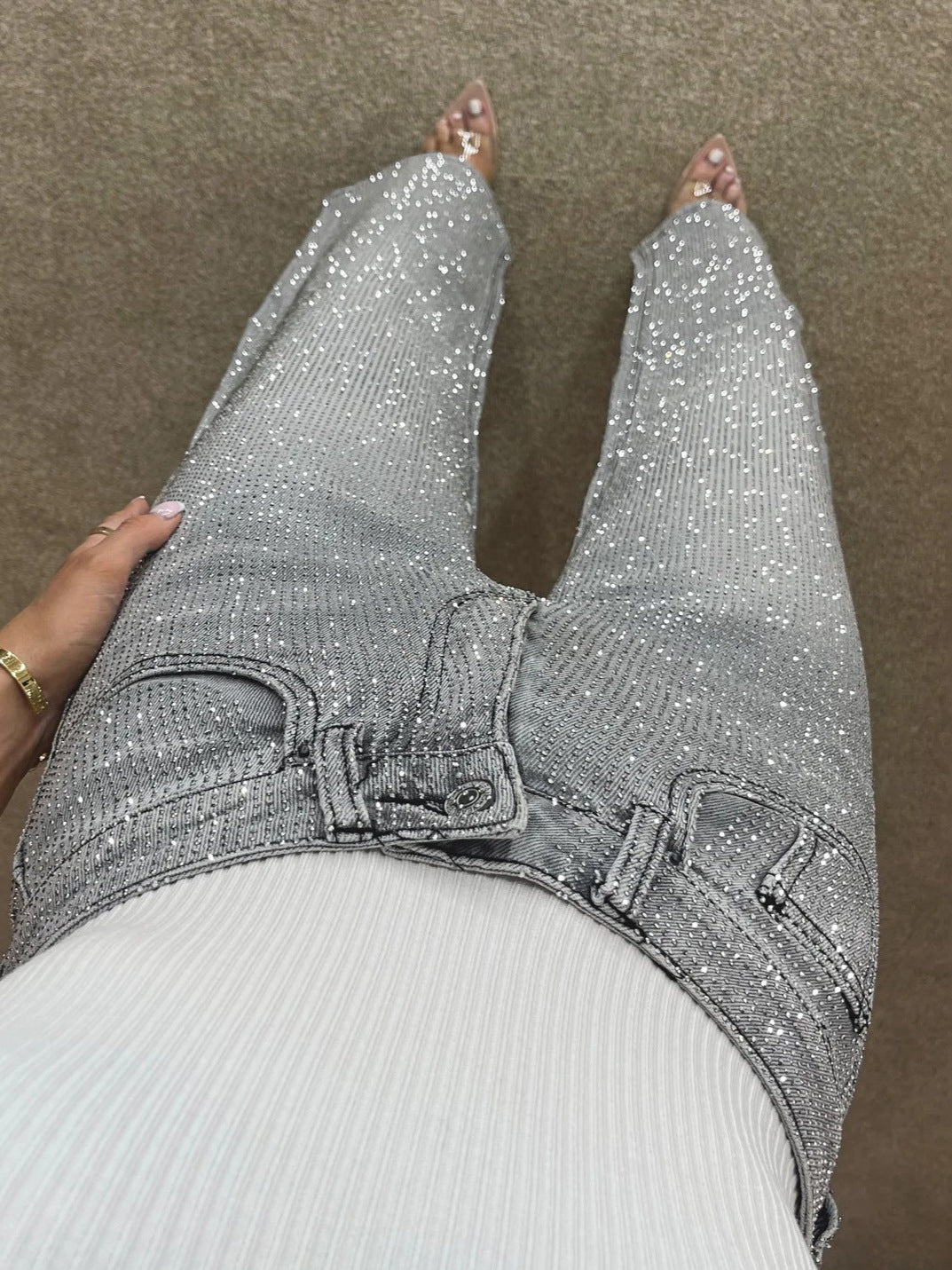 BROOKLYN rekbare jeans met glans